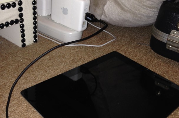 iPad airport express charger